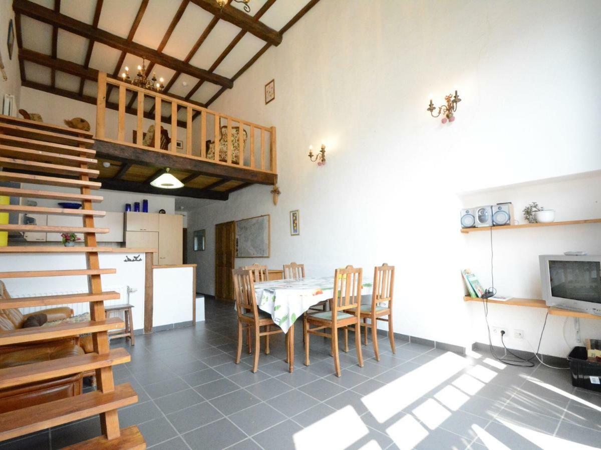 Gorgeous Holiday Home In Daverdisse With Garden ภายนอก รูปภาพ