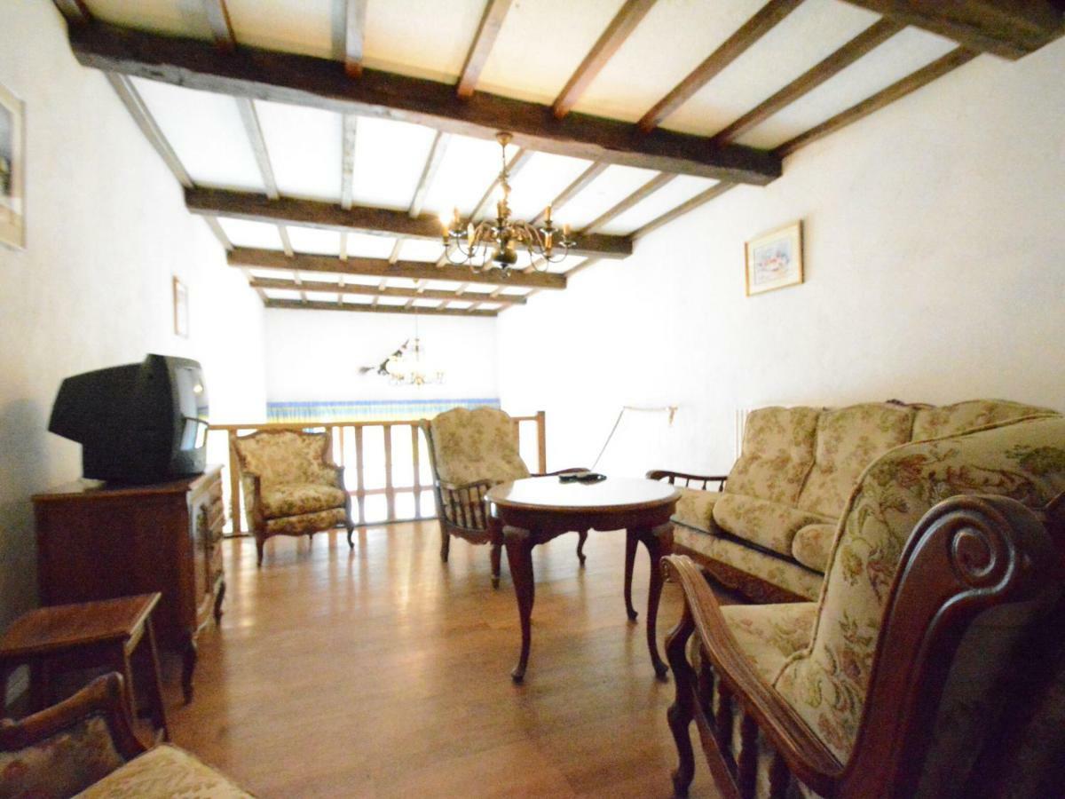 Gorgeous Holiday Home In Daverdisse With Garden ภายนอก รูปภาพ