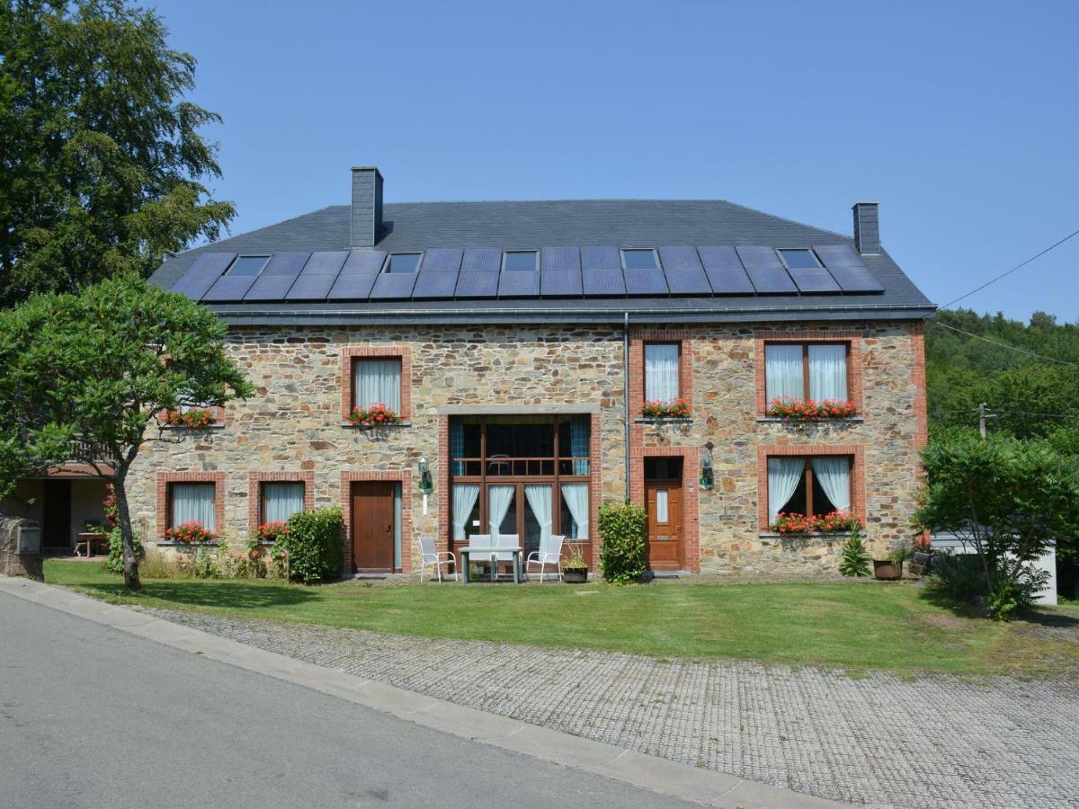 Gorgeous Holiday Home In Daverdisse With Garden ภายนอก รูปภาพ